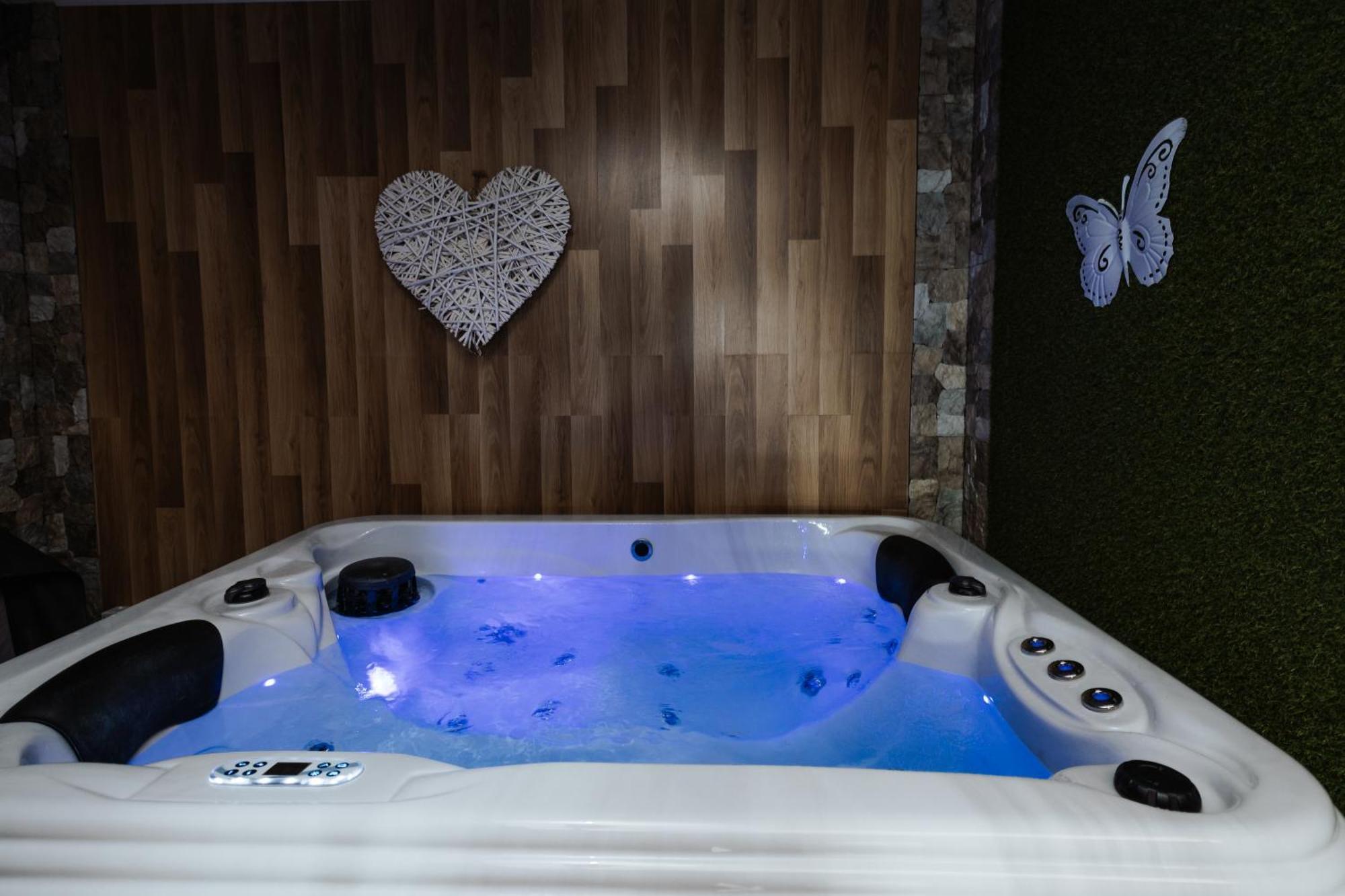 Tanja S Holiday Home In Nature With Sauna And Hot Tub Gorica pri Slivnici Екстериор снимка